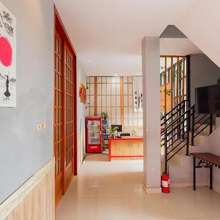 Reddoorz @ Manukan Surabaya Eksteriør bilde